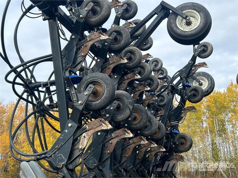 New Holland P2070 Taladros