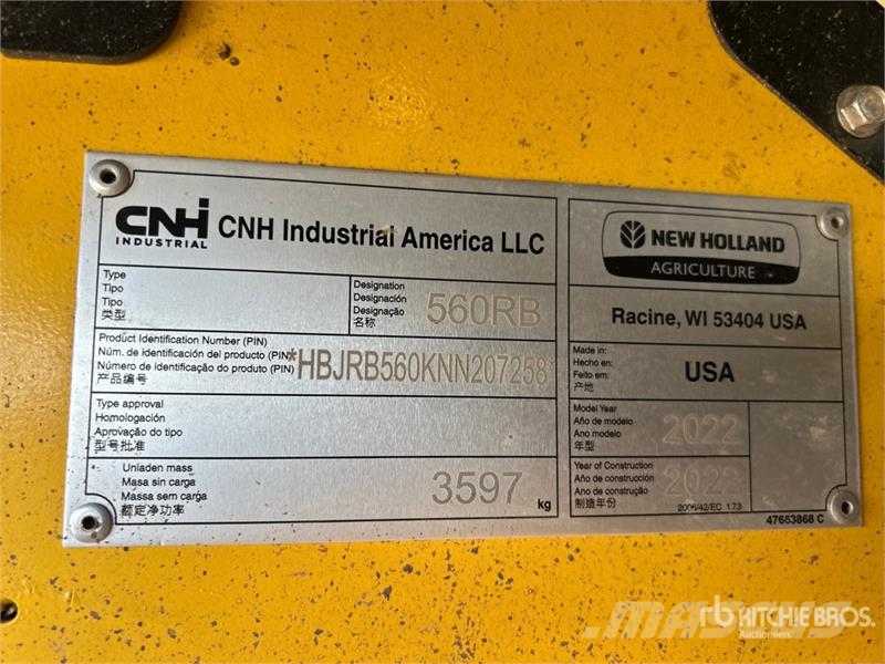 New Holland Roll-Belt 560 Specialty Crop Round Baler Pyöröpaalaimet