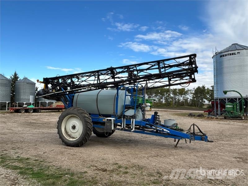 New Holland SF110 110 ft S/A High Clearance Pull-Type Sprayer Причіпні обприскувачі