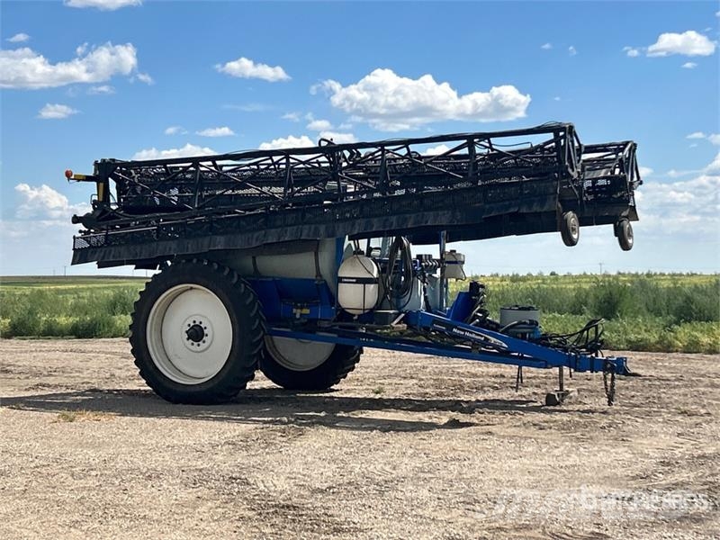 New Holland SF115 90 ft S/A High Clearance Pull-Type Sprayer Hinattavat ruiskut