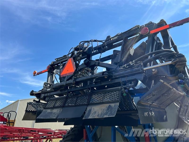 New Holland SF115 90 ft S/A High Clearance Pull-Type Sprayer Hinattavat ruiskut