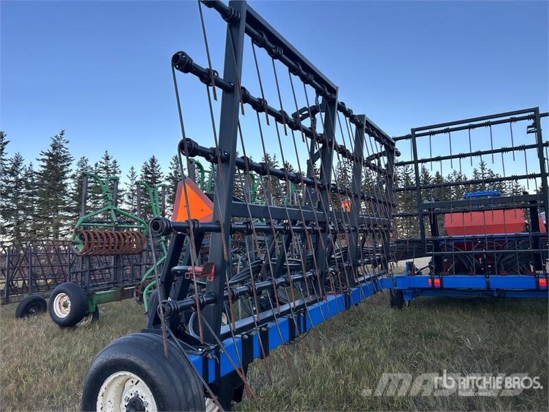 New Holland SG320 48 ft Super Harrow Brane