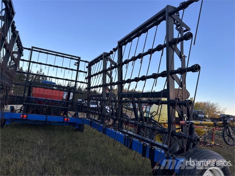 New Holland SG320 48 ft Super Harrow Brane