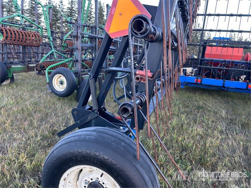New Holland SG320 48 ft Super Harrow Brane