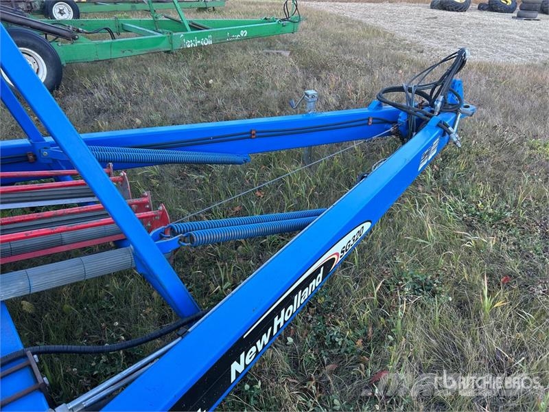 New Holland SG320 48 ft Super Harrow Brane