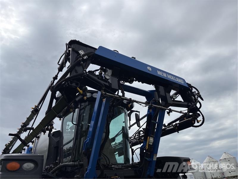 New Holland SP.240F XP 100 ft 4x4 High Clearance Self-Propelle Samohodne prskalice