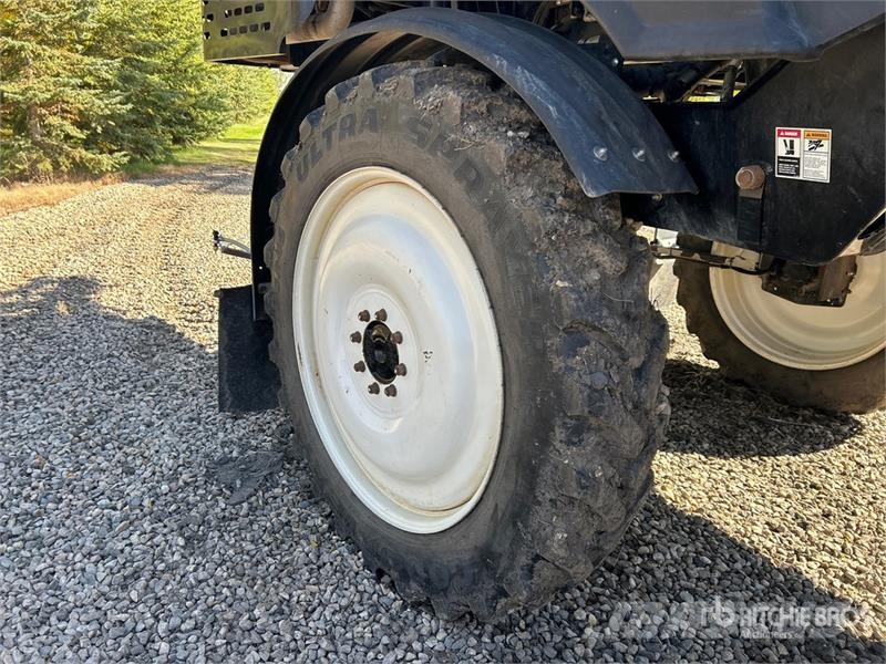New Holland SP.240F XP 100 ft 4x4 High Clearance Self-Propelle Samohodne prskalice