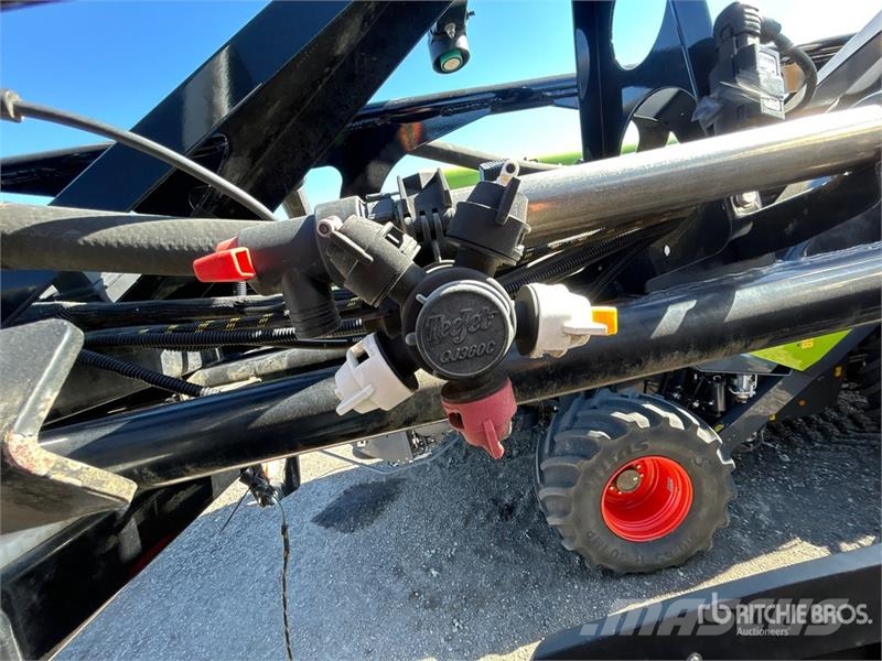 New Holland SP.400F Itsekulkevat ruiskut