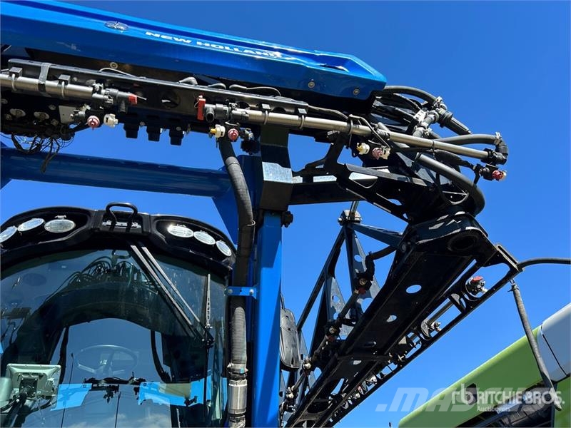 New Holland SP.400F Itsekulkevat ruiskut
