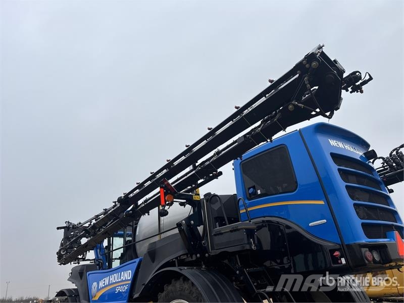 New Holland SP.410F 120 ft 4x4 High Clearance Self-Propelled S رشاشات ذاتية الحركة
