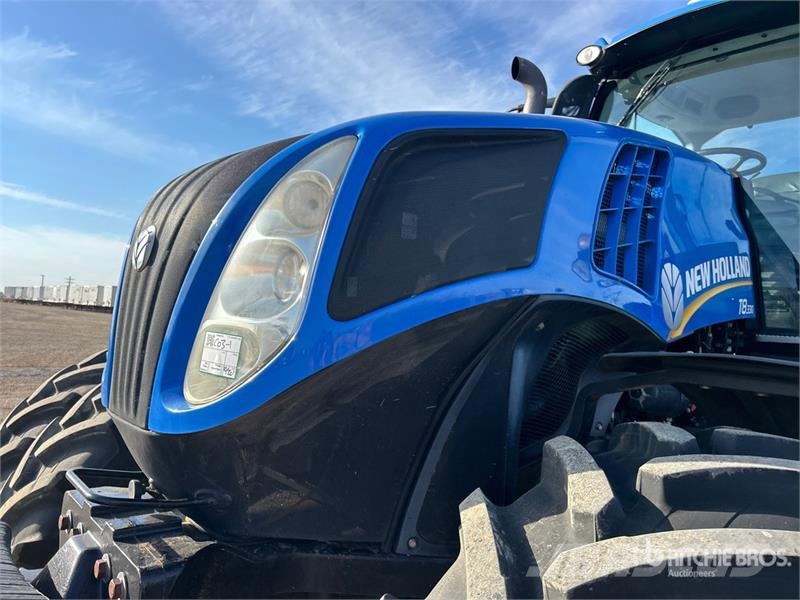 New Holland T8.330 Tractores