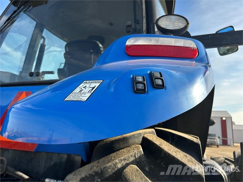 New Holland T8.330 Tractores