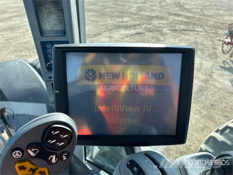 New Holland T8.330 Tractores