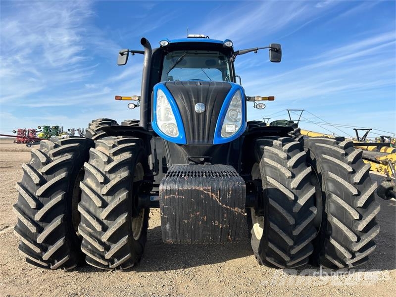 New Holland T8.330 Tractores