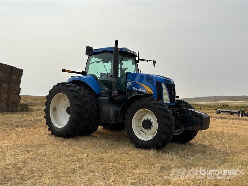 New Holland T8020 4WD Tractor Traktoriai