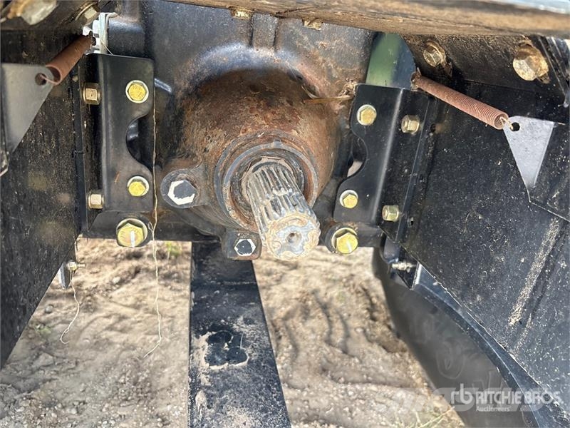 New Holland T9.565 Articulated 4WD Tractor Сільгосптехніка - Інші