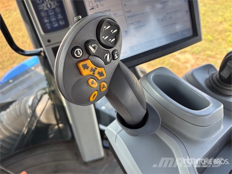 New Holland T9.615 Articulated 4WD Tractor Сільгосптехніка - Інші