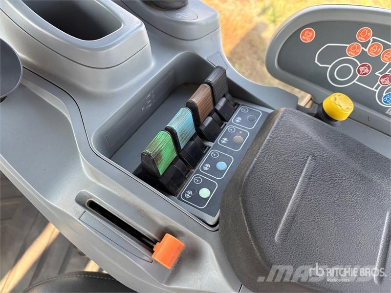 New Holland T9.615 Articulated 4WD Tractor Сільгосптехніка - Інші