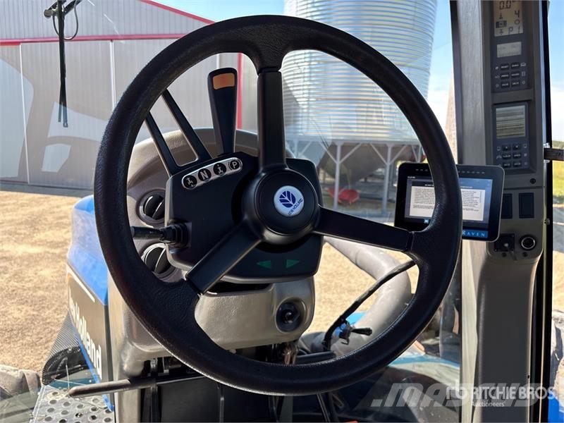 New Holland TJ425 Articulated 4WD Tractor Сельхозтехника - Другие