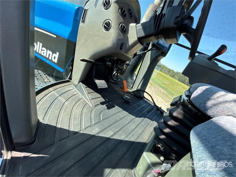 New Holland TJ425 Articulated 4WD Tractor Сельхозтехника - Другие