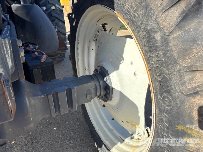 New Holland TV140 Traktorer