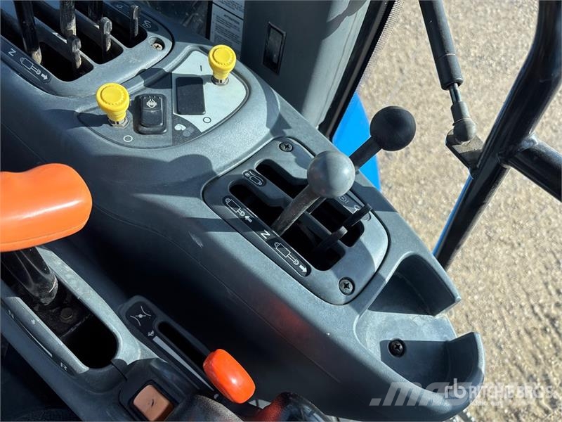 New Holland TV140 Tractors