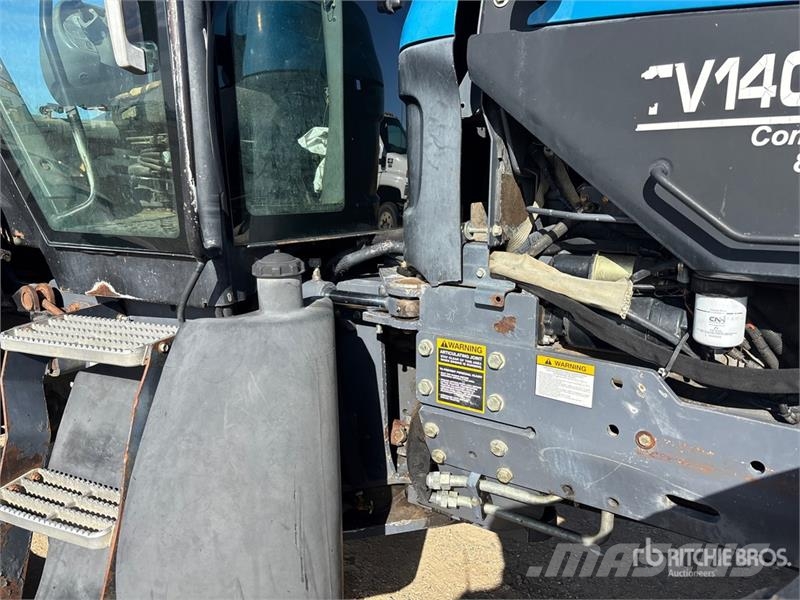 New Holland TV140 Traktorer