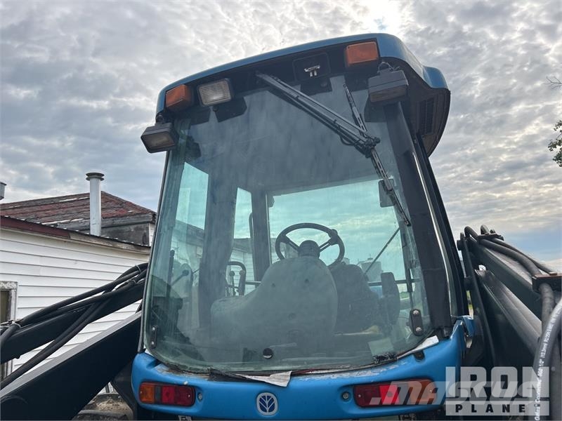 New Holland TV140 الجرارات