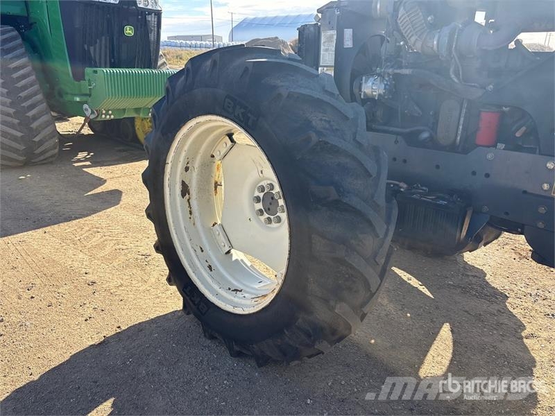 New Holland TV140 Traktorer