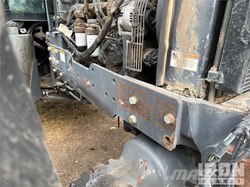 New Holland TV140 الجرارات