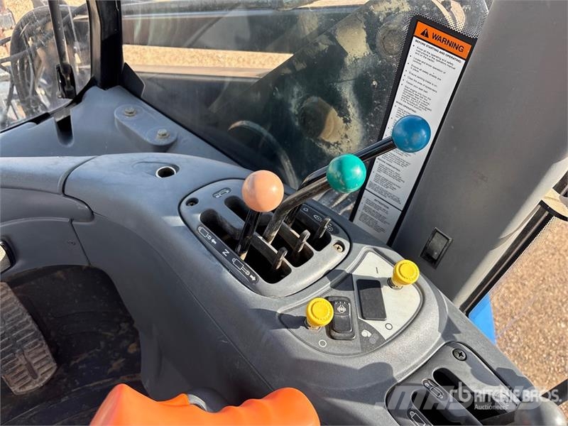 New Holland TV140 Tractors