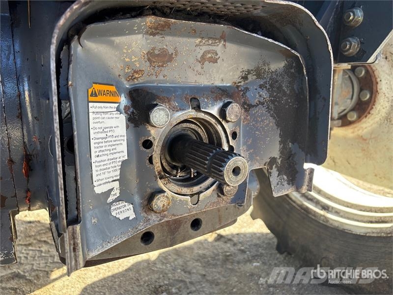 New Holland TV140 Traktorer
