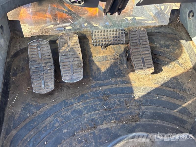 New Holland TV140 Traktorer
