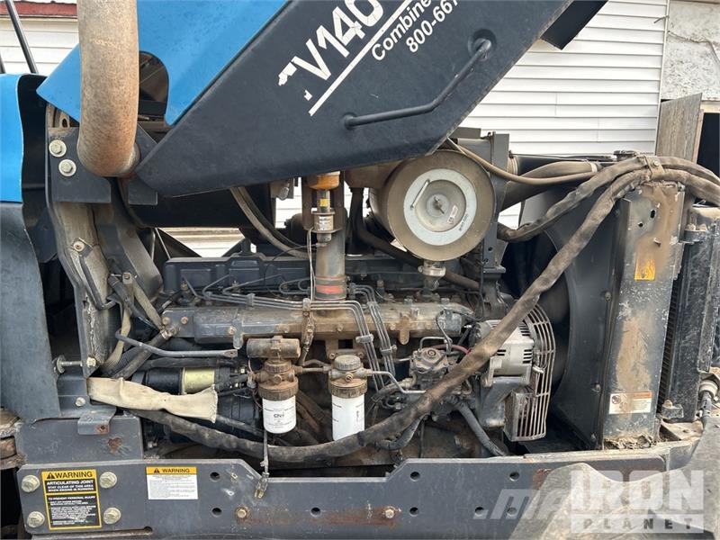 New Holland TV140 الجرارات