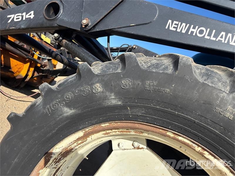 New Holland TV140 Traktorer