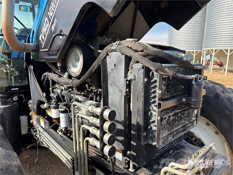 New Holland TV140 Tractors