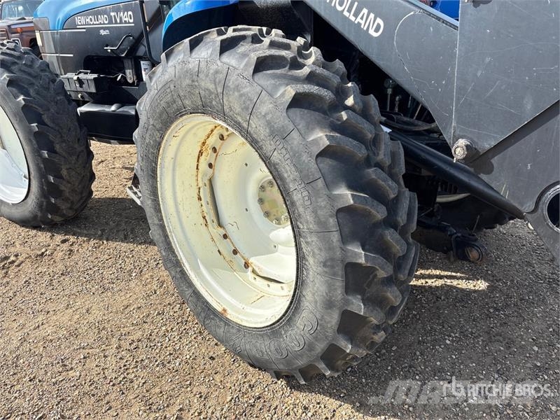New Holland TV140 Tractors