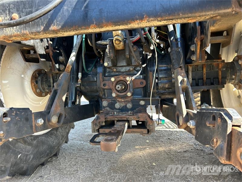New Holland TV6070 Traktori