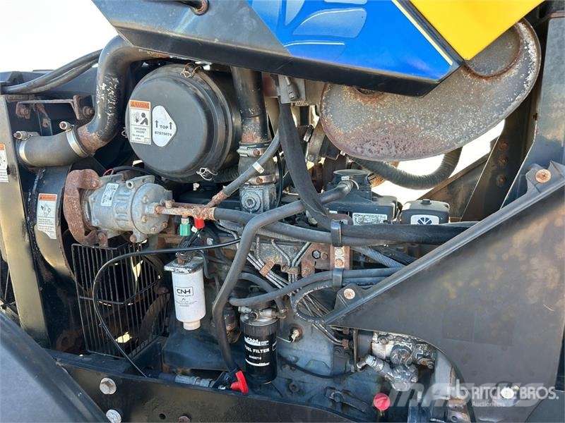 New Holland TV6070 Traktori