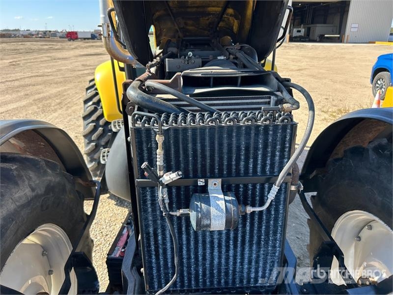 New Holland TV6070 Traktori