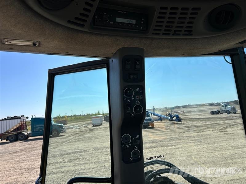New Holland TV6070 Traktori