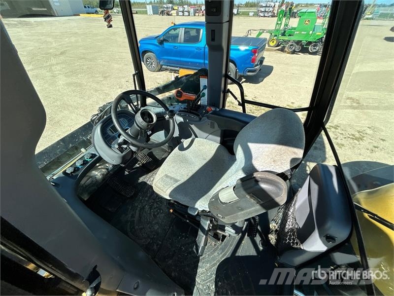 New Holland TV6070 Traktori