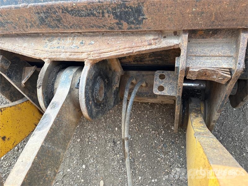 New Holland W130B Wheel Loader Pyöräkuormaajat