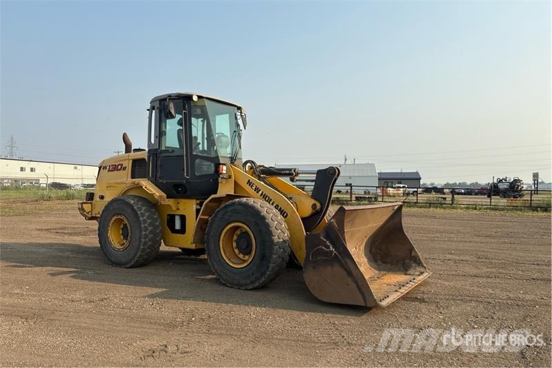 New Holland W130B Wheel Loader Pyöräkuormaajat