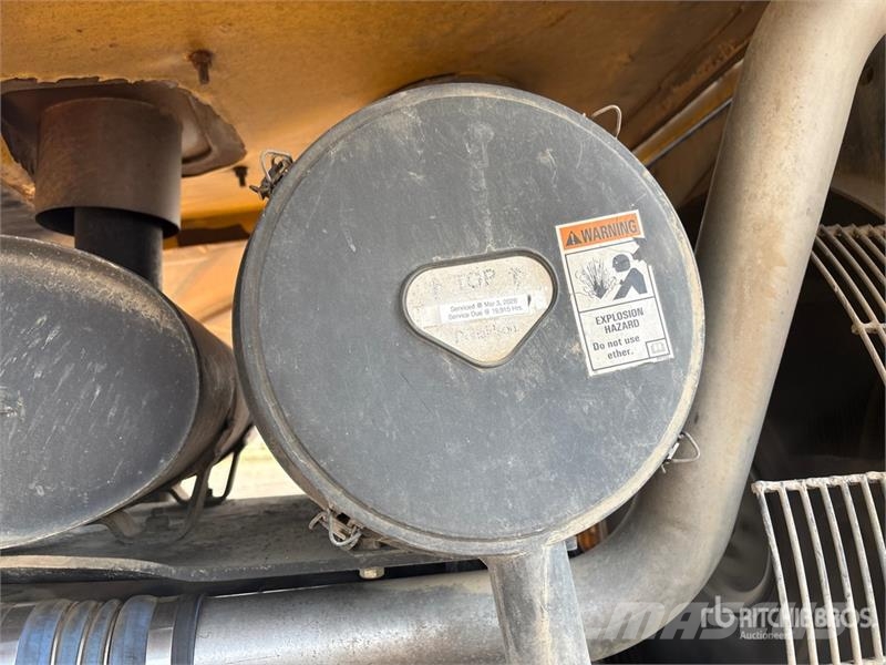 New Holland W130B Wheel Loader Pyöräkuormaajat