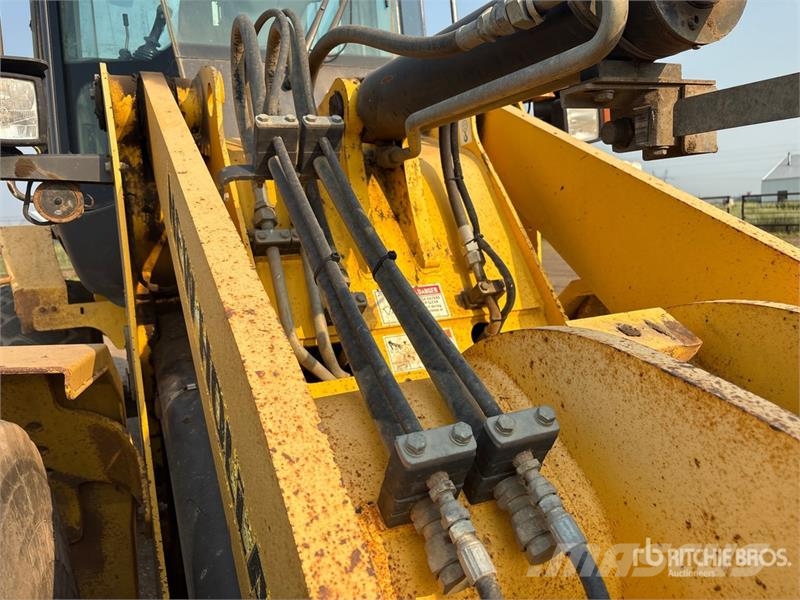 New Holland W130B Wheel Loader Pyöräkuormaajat