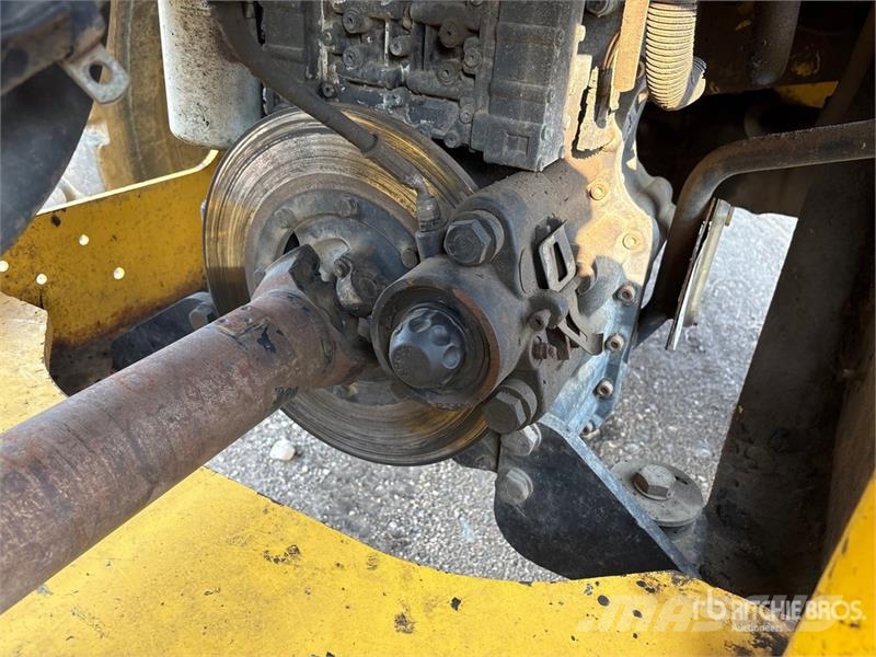 New Holland W130B Wheel Loader Pyöräkuormaajat
