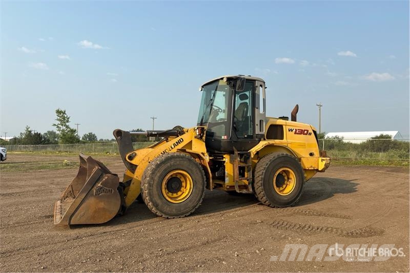 New Holland W130B Wheel Loader Pyöräkuormaajat