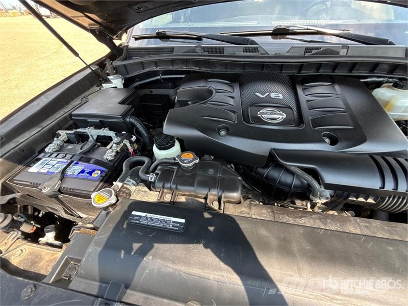 Nissan Armada سيارات