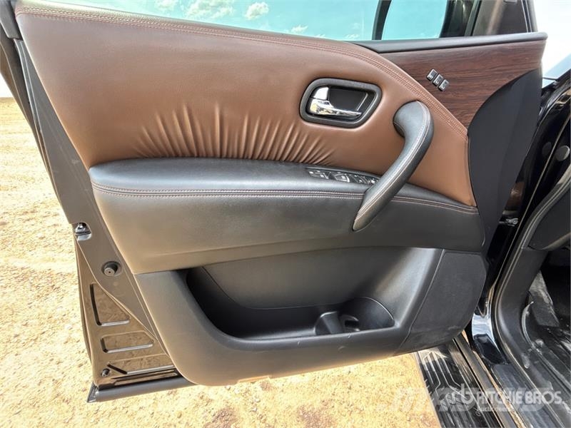 Nissan Armada سيارات